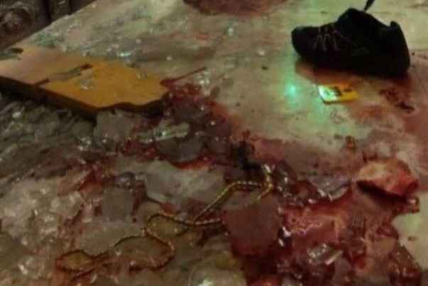 حمله تروریستی به حرم شاهچراغ شیراز/ 2 تروریست دستگیر شدند/ شهادت 15 هموطن تاکنون