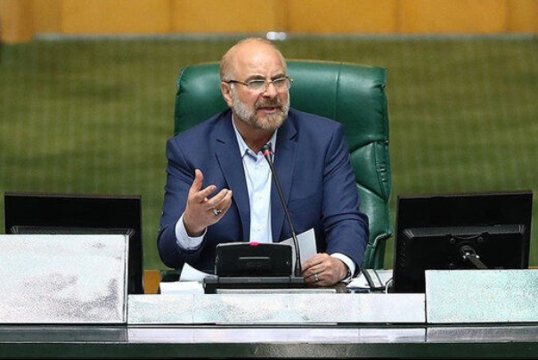 قالیباف: تنها راه برون رفت کشور از مشکلات نوسازی نظام حکمرانی با بازگشت به مردم است