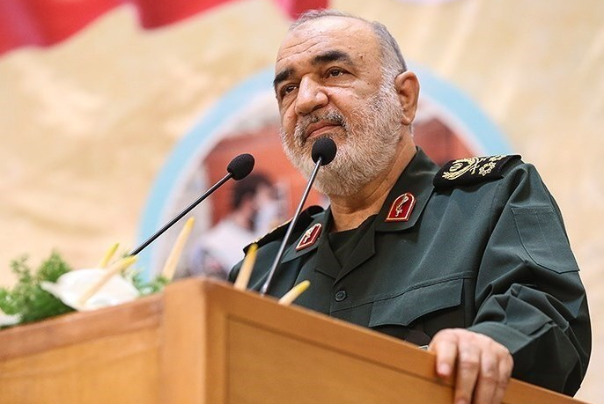 سرلشکر سلامی: تقریباً همه فناوری‌های تسلیحاتی دنیا را بر پایه دانش بومی کشور توسعه داده‌ایم