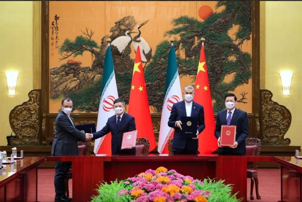 ارتقای سرمایه‌گذاری و روابط اقتصادی ایران و چین مورد تأکید روسای جمهور دو کشور