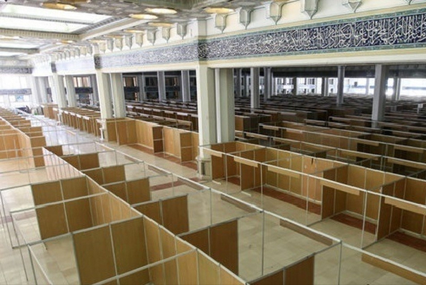 ناشران حاضر در نمایشگاه کتاب تهران، مصلی را ترک کردند