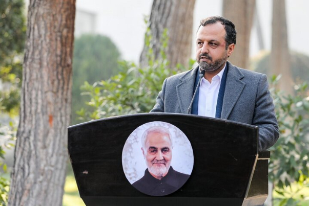 وزیر اقتصاد: قیمت‌گذاری نان به صورت منطقه‌ای انجام می‌شود