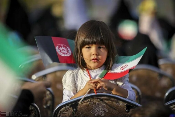 پاسخ به چند سوال مهم درباره پدیده مهاجرین افغانستانی