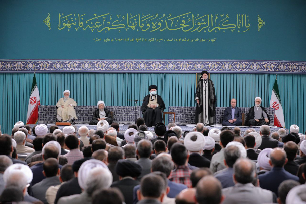 Лидер революции: Великий Пророк предложил рецепт от всех болей человечества