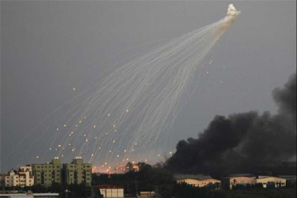 Какой вред приносят населению Газы белые фосфорные бомбы сионистов? + Видео -