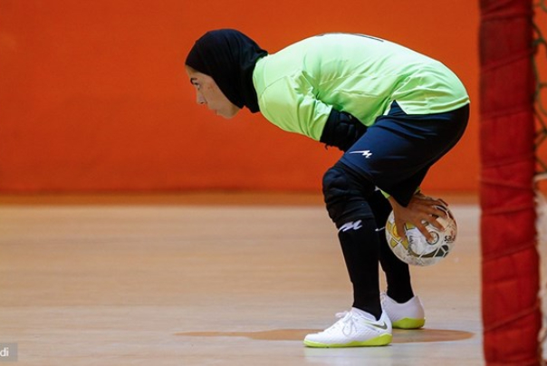 ایران نامزد بهترین تیم زنان و فرزانه توسلی بهترین دروازه‌بان سال فوتسال جهان