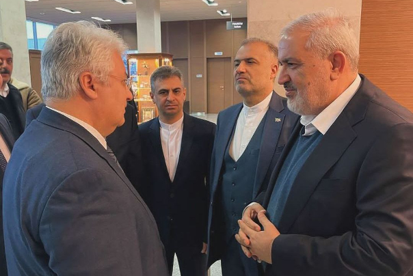 ایران و اتحادیه اوراسیا موافقتنامه تجارت آزاد امضا کردند +فیلم