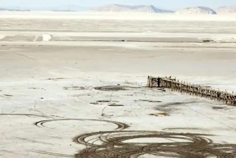 از دریاچه ارومیه نمک برداشت می‌شود نه لیتیوم