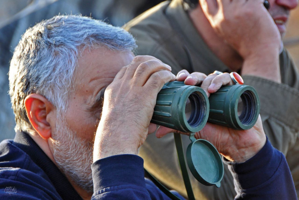 تصاویری از سردار شهید حاج قاسم سلیمانی در میدان مقاومت و مبارزه با داعش