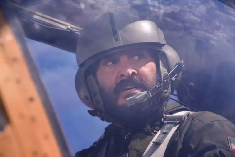 آسمانِ غربِ کم‌عمق