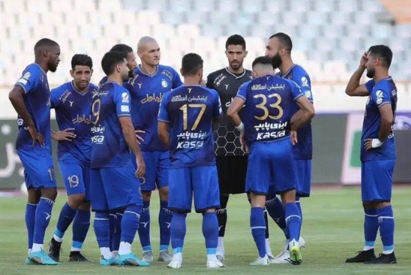 بازی استقلال بدون تماشاگر می‌شود