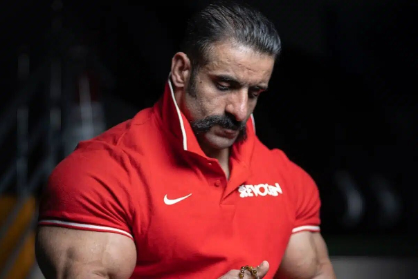 هادی چوپان قهرمان آمریکا و انگلیس شد