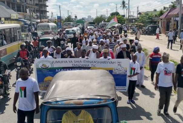 فریاد مرگ بر اسراییل در «تانزانیا» طنین انداز شد