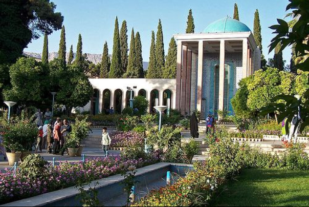 سعدی، یک ایرانی تمام عیار