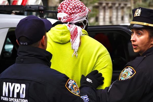 بمب اعتراضات ضدجنگ در دانشگاه‌های امریکا