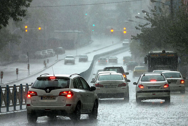 وقوع بارش‌های شدید در روزهای پایانی هفته/ هشدار نارنجی مسافران احتیاط کنند