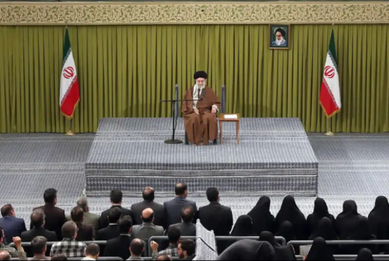 سرفصل‌های آموزش و پرورش تراز انقلاب