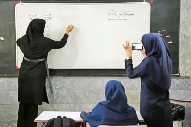 چه تعداد معلم تا مهرماه بازنشسته می‌شوند