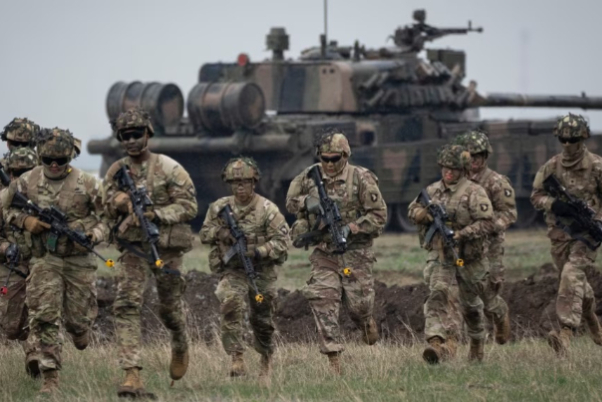 Впервые с начала войны с Россией; Зеленский попросил НАТО «направить войска в Украину»