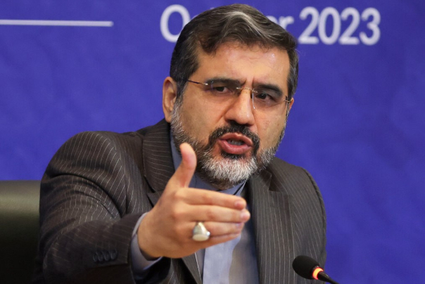 پاسخ وزیر ارشاد به انتصاب فامیلی و حضور نداشتن برخی از معاونت‌ها سرکارشان