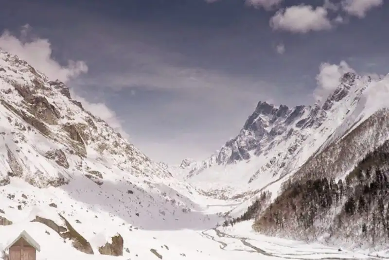 کولاک در هیمالیا 9 کوهنورد هندی را به کام مرگ برد