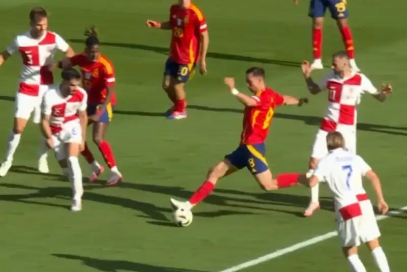 اسپانیا با 3 گل از سد کرواسی گذشت