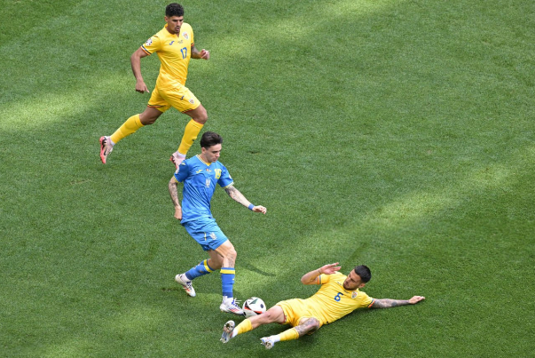 با برد مقابل اوکراین؛ رومانی با 3 گل صدرنشین شد