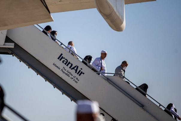 بازگشت حجاج به کشور آغاز شد