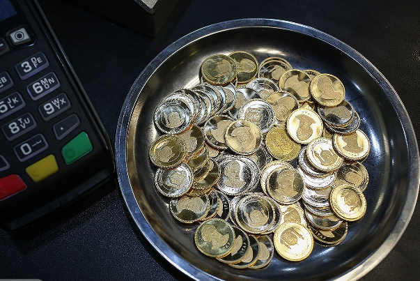 نرخ دلار ثابت ماند؛ سکه 42 میلیونی می‌شود؟