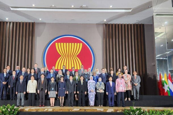 שיתוף הפעולה של ASEAN מוביל להרחבת השלום באזור