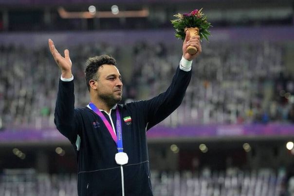 احسان حدادی هدایت فدراسیون دوومیدانی را بدست گرفت