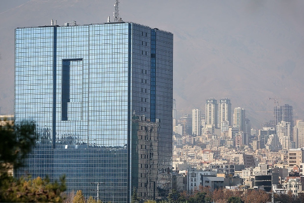 در دولت سیزدهم رشد نقدینگی 16.2 واحد درصد کاهش داشت