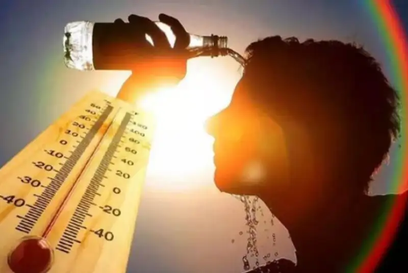 زیر گنبد گرما