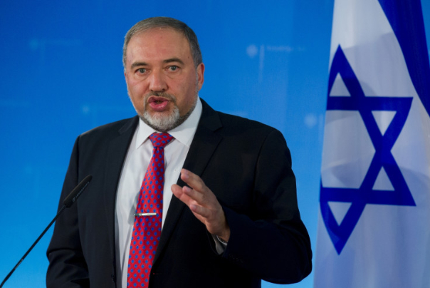 لیبرمن: نتانیاهو به بقای کابینه‌اش فکر می‌کند/ او هیچ طرحی برای مقابله با ایران ندارد