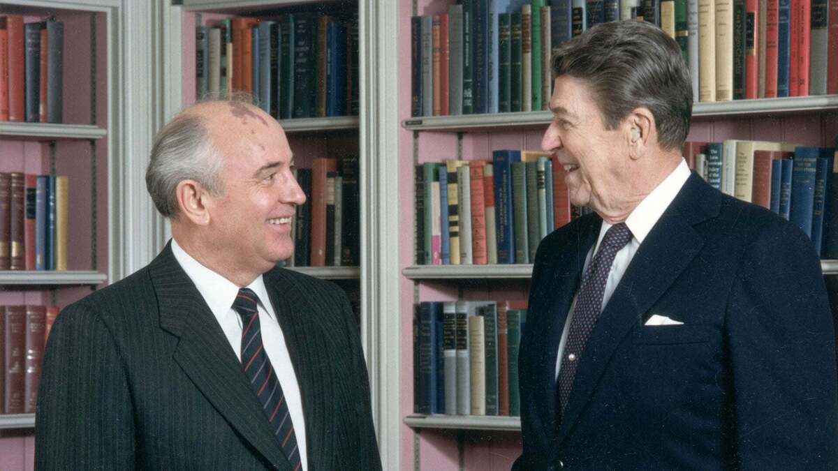 توهم‌زدایی از یک ماجرای مهم تاریخ/ریگان جنگ سرد را نبرد