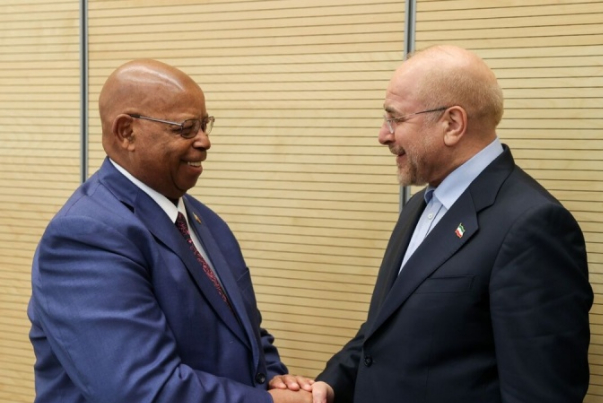 Акцент Ирана на использовании международного потенциала для прекращения огня в Газе и Ливане