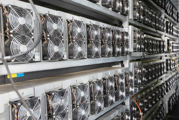 شناسایی و حذف 2400 مگاوات مصرف برق پنهان رمزارزها توسط توانیر