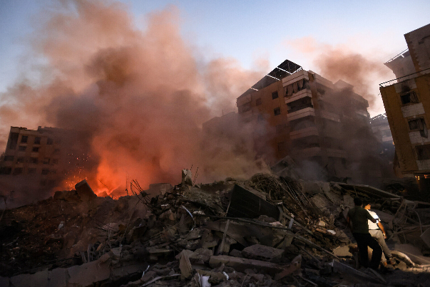 6 حمله جنگنده‌های رژیم صهیونیستی به بیروت/حملات گسترده ارتش رژیم اسرائیل به نوار غزه