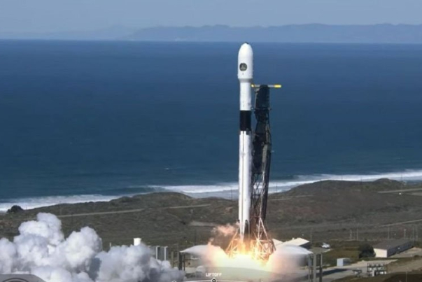 美国间谍卫星的发射