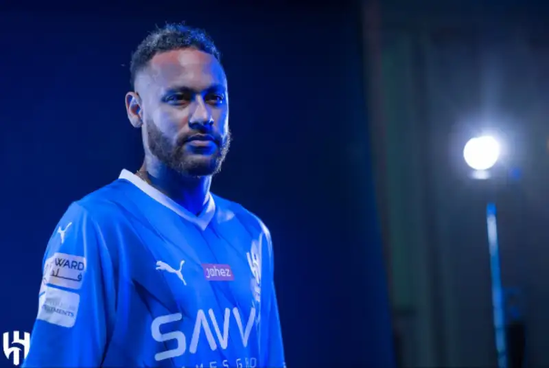 «نیمار» در ژانویه به فروش می‌رسد