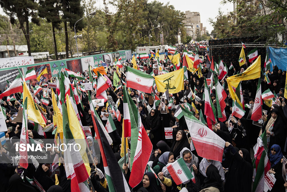 گزارش تصویری| راهپیمایی 13 آبان