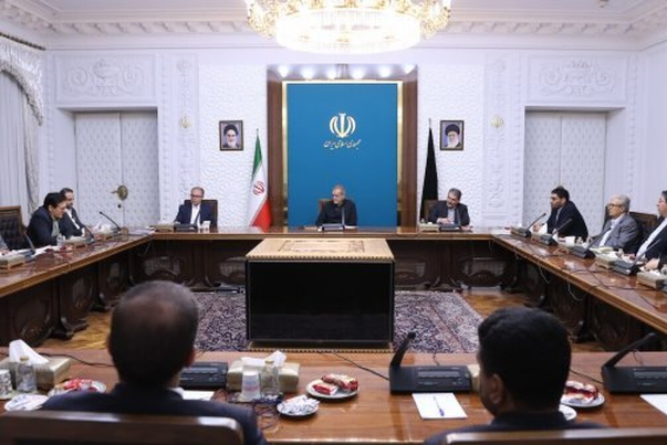 伊朗寻求和平，占领政权寻求战争