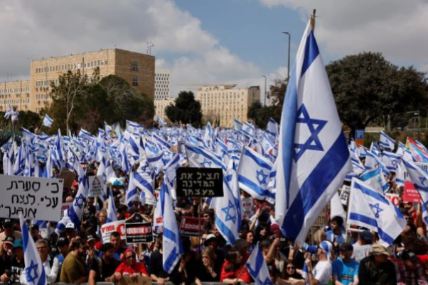 Усиление внутренних разногласий среди сионистов / призыв к уничтожению Нетаньяху