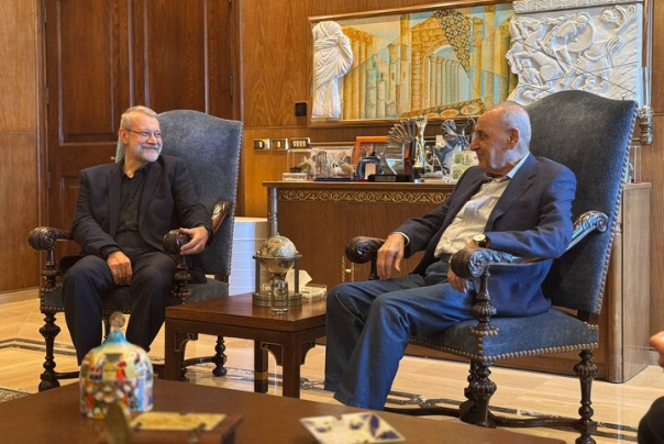 לאריג'אני נפגש עם ברי בביירות