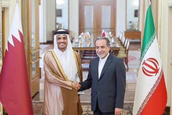 وزیر امور خارجه قطر با عراقچی دیدار کرد