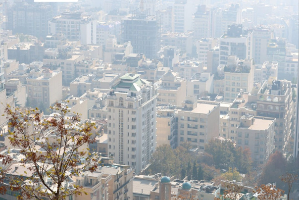 هوای تهران ناسالم برای گروه های حساس