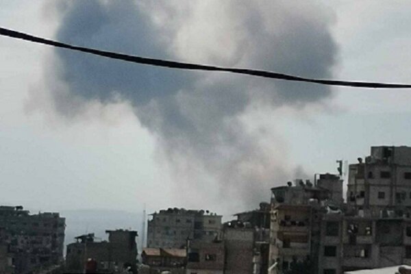Israeli regime targets Syrian air defense, depots