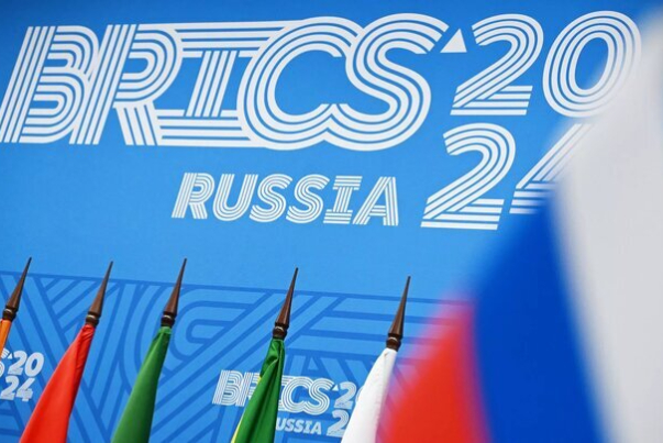 Просветительская экспедиция БPИКС в Иран, ОАЭ и Египет