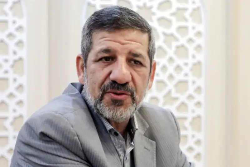 فصل میانه‌روی در سیاست