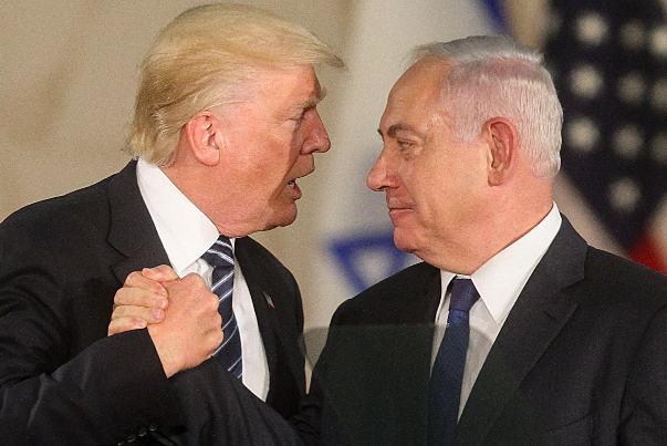 טראמפ מפתה את נתניהו להסכים לעצור את המלחמה ושואף לזכות ב"נובל"